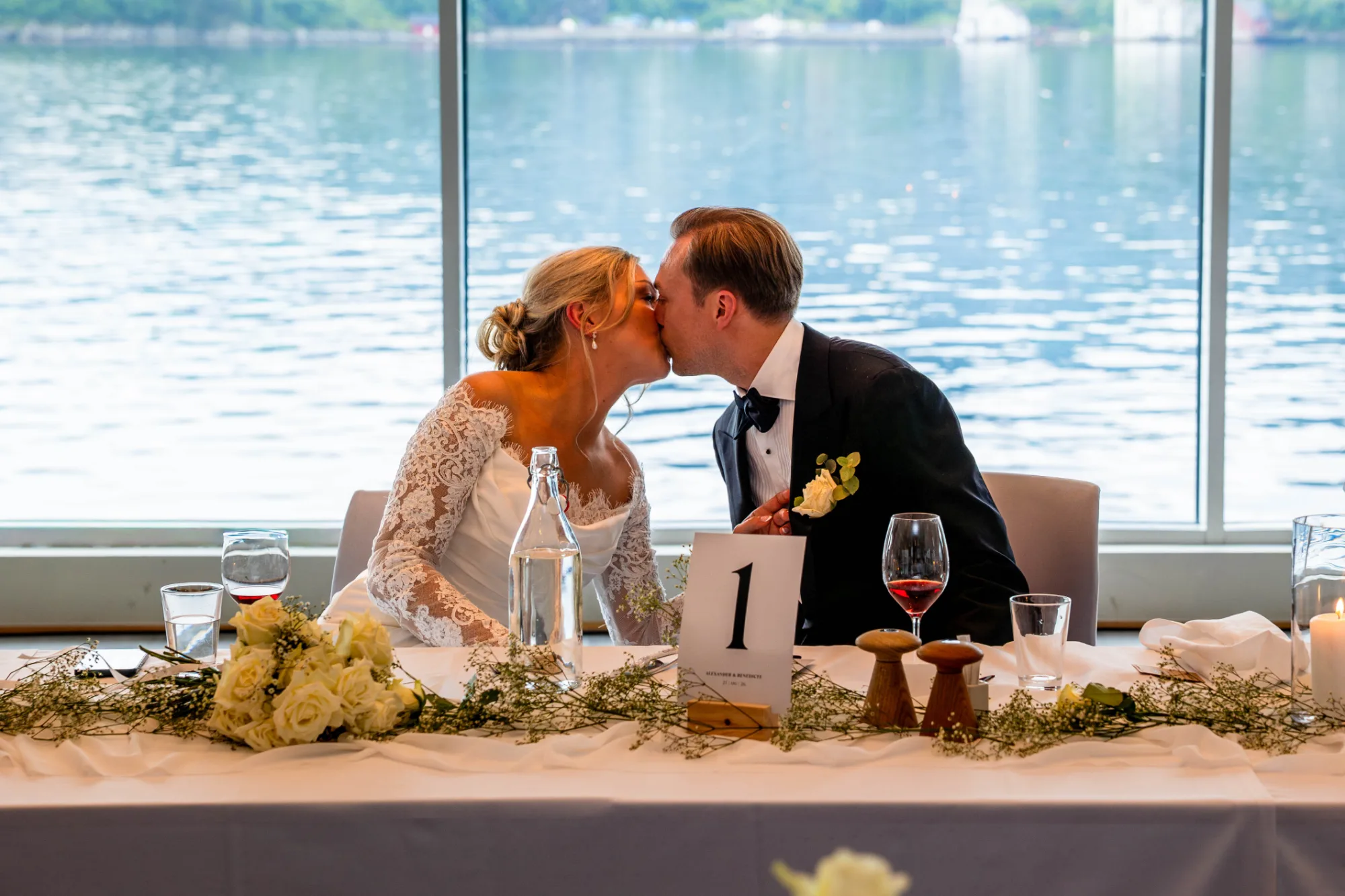 Bryllupsbilde fra Benedicte & Alexander 2026, fotografert av Marte Bjørgum