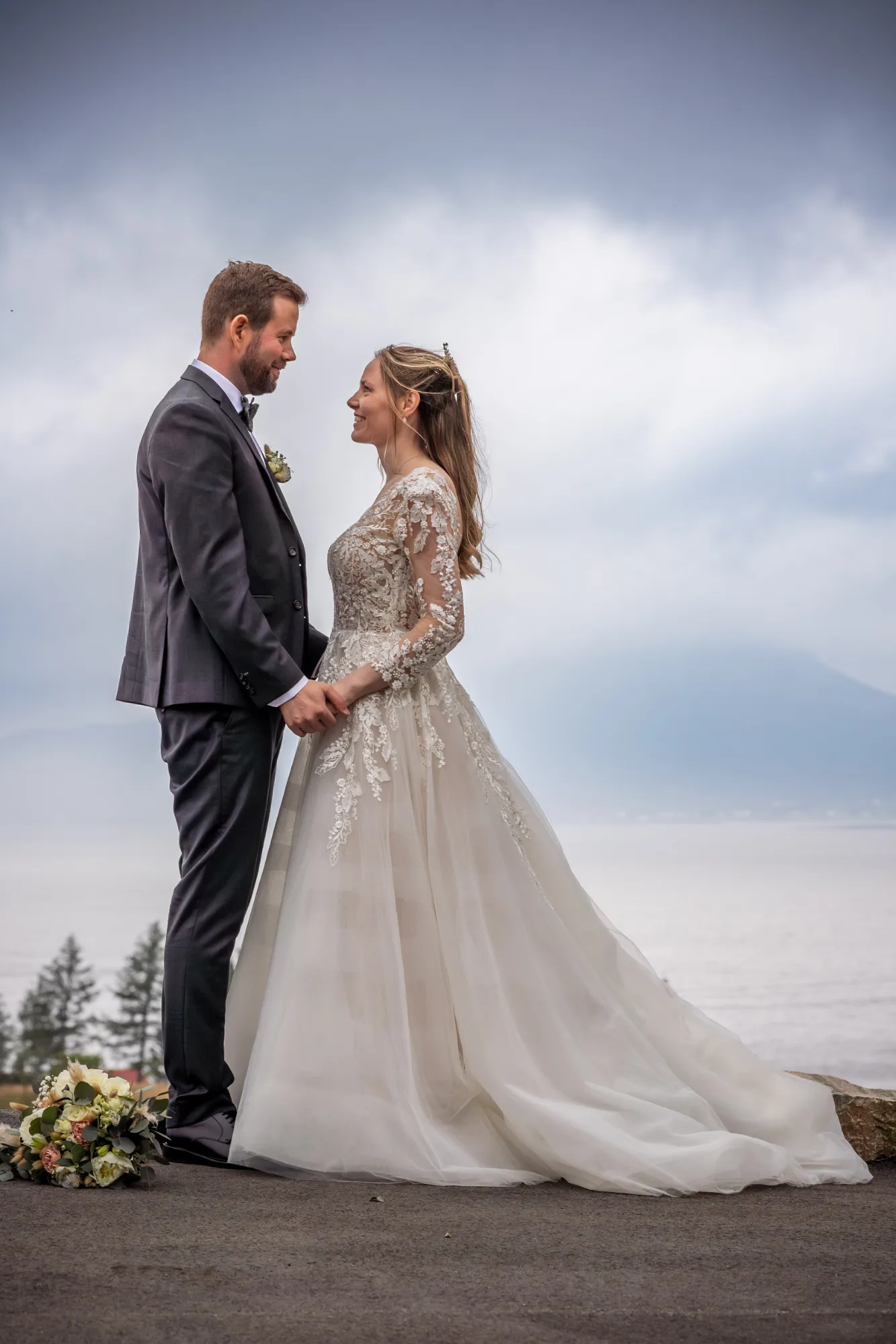 Bryllupsbilde fra Hanne & Espen, fotografert av Marte Bjørgum