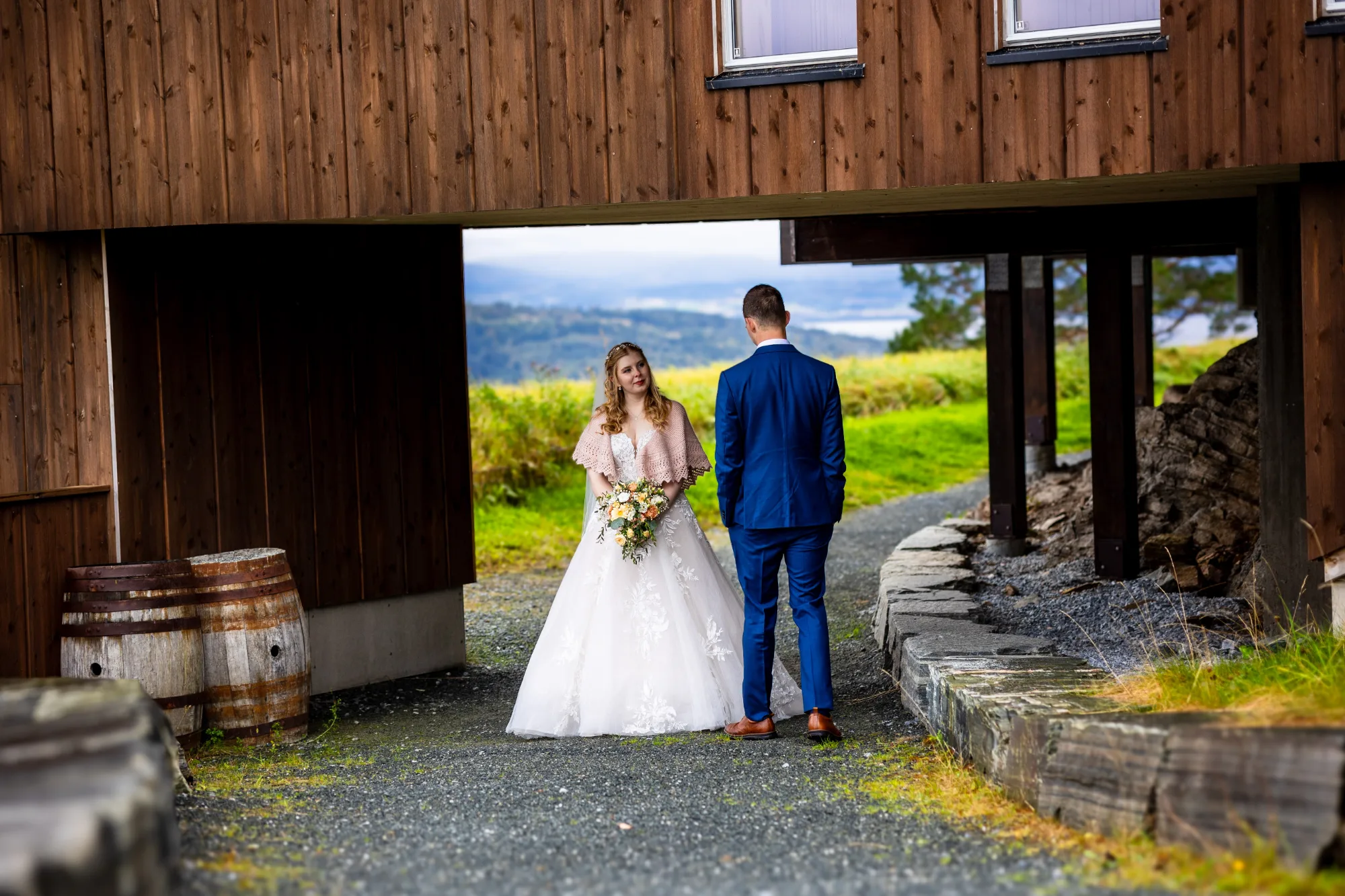 Bryllupsbilde fra Ranveig & Fredrik, fotografert av Marte Bjørgum