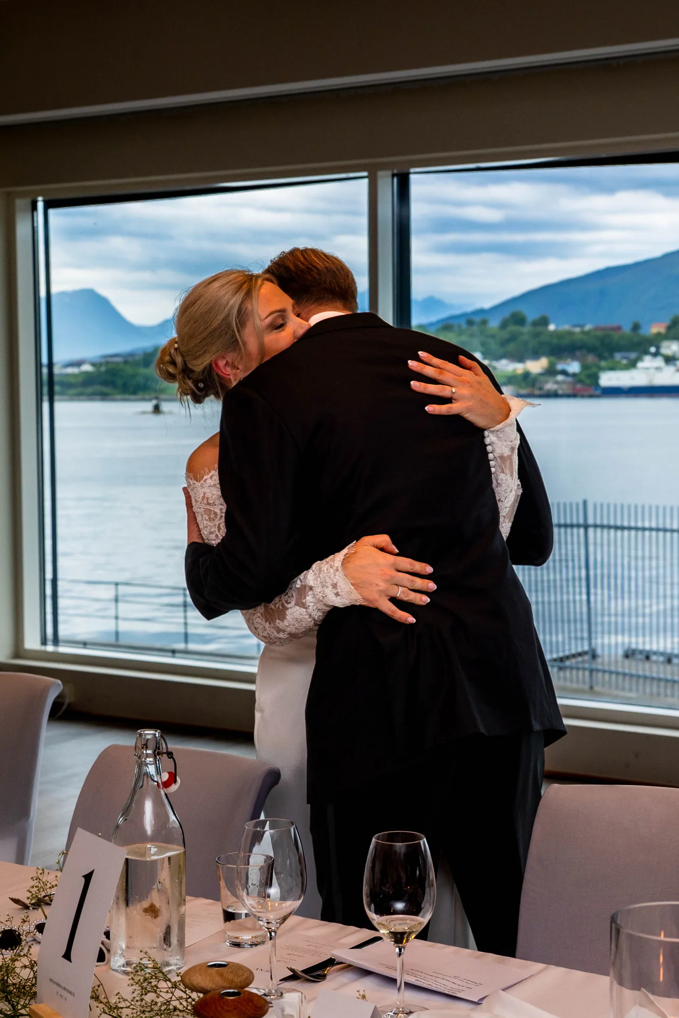 Bryllupsbilde fra Benedicte & Alexander 2026, fotografert av Marte Bjørgum