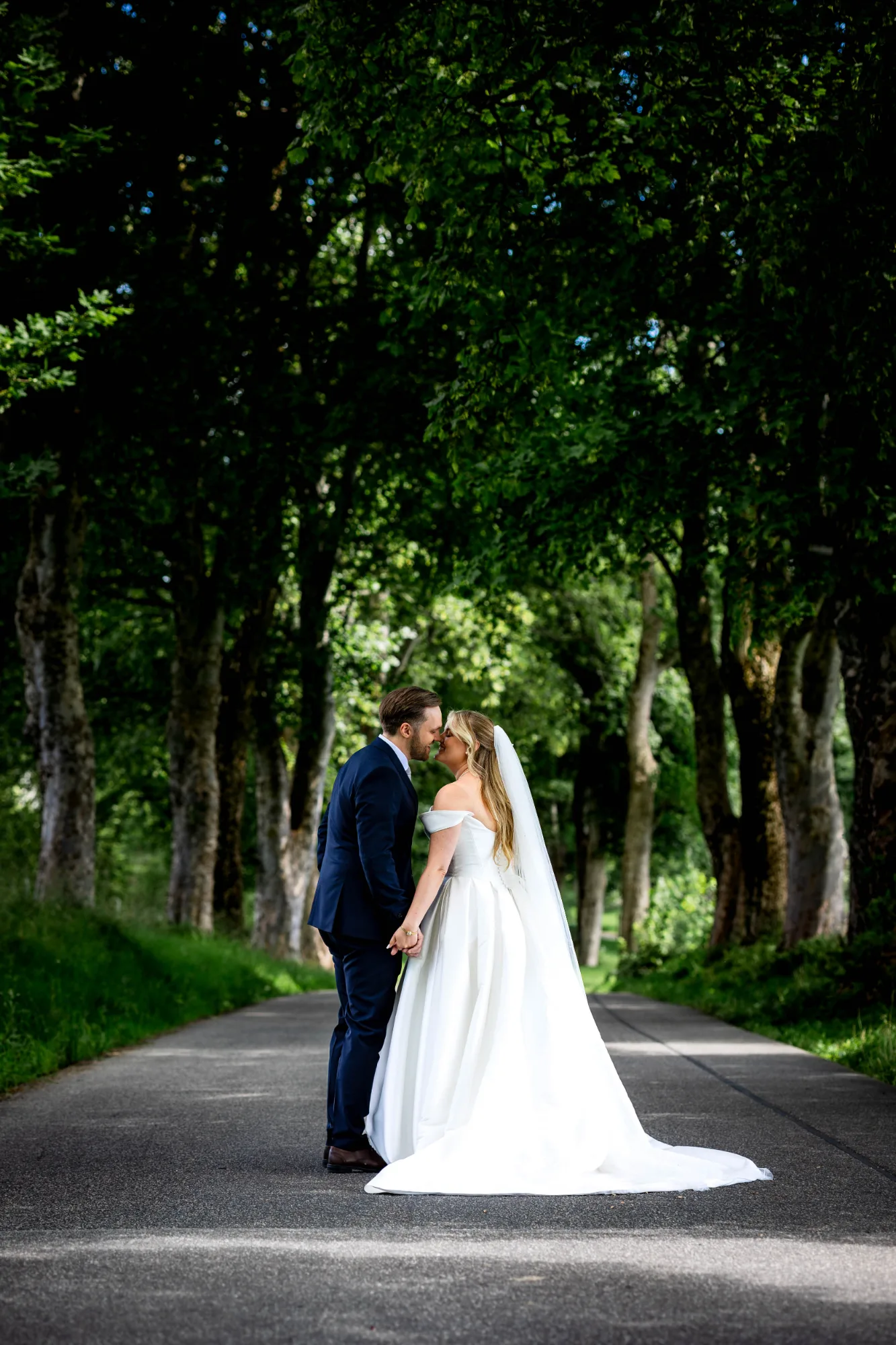 Brudepar fra Therese & Daniel, 2026, fotografert av Marte Bjørgum