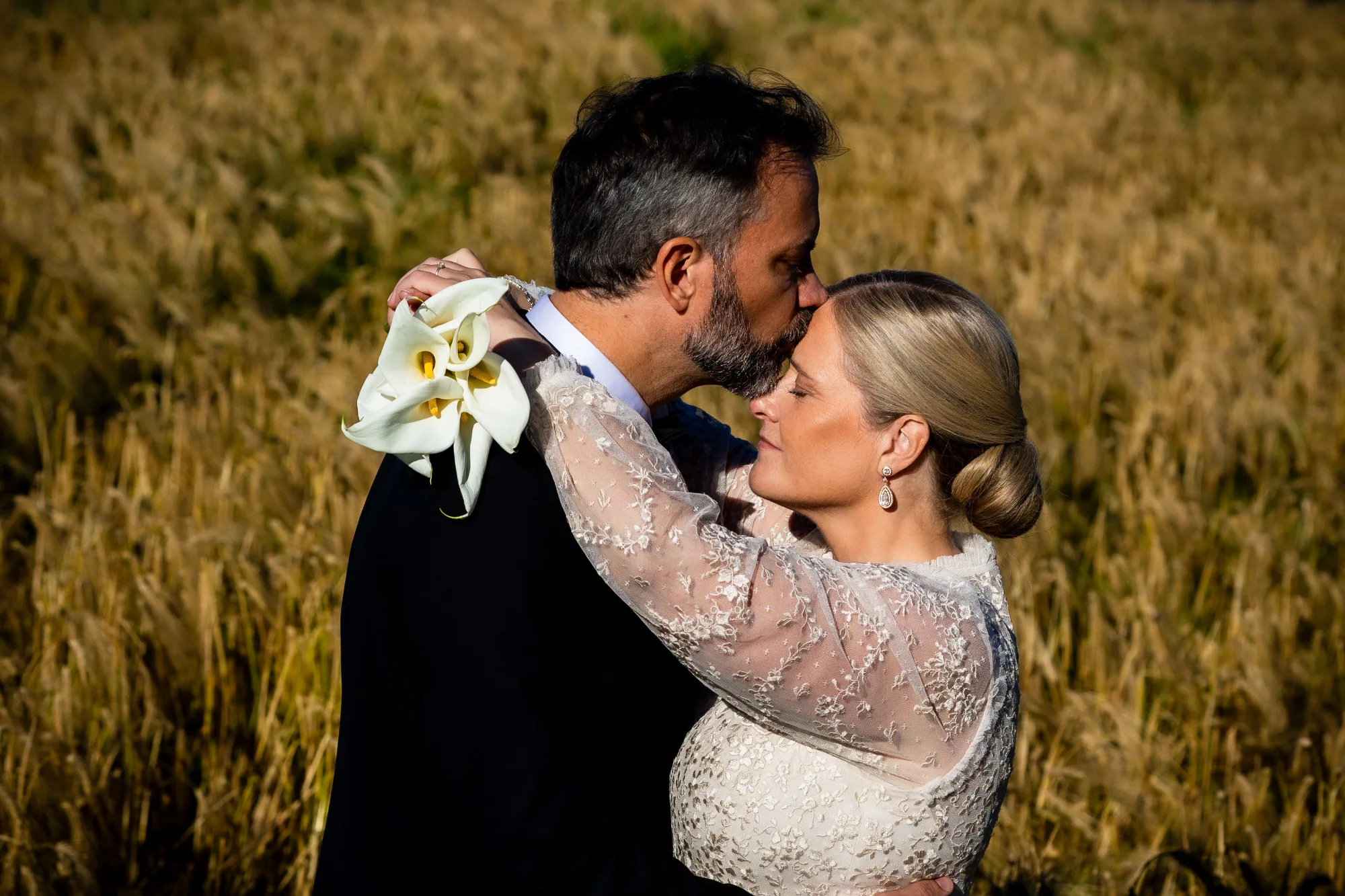 Bryllupsbilde fra Ina & Stein Olav, fotografert av Marte Bjørgum