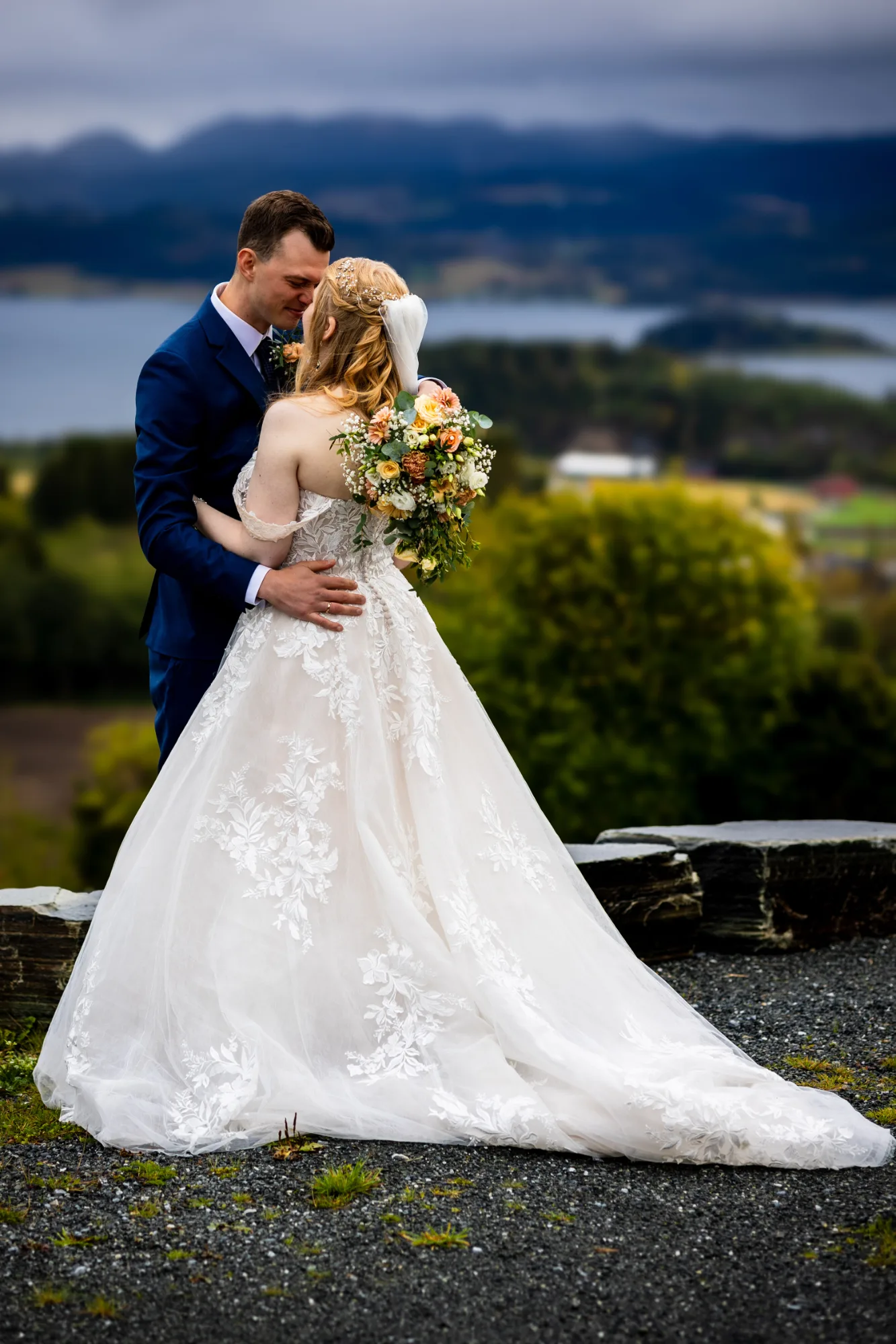 Bryllupsbilde fra Ranveig & Fredrik, fotografert av Marte Bjørgum