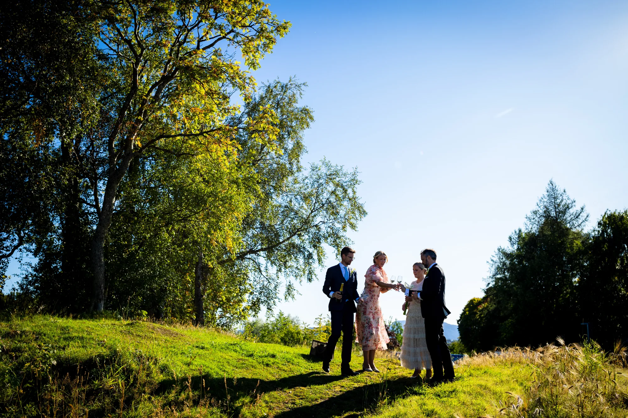 Bryllupsbilde fra Ina & Stein Olav, fotografert av Marte Bjørgum
