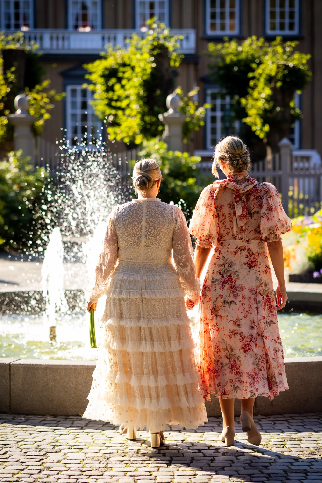 Bryllupsbilde fra Ina & Stein Olav, fotografert av Marte Bjørgum