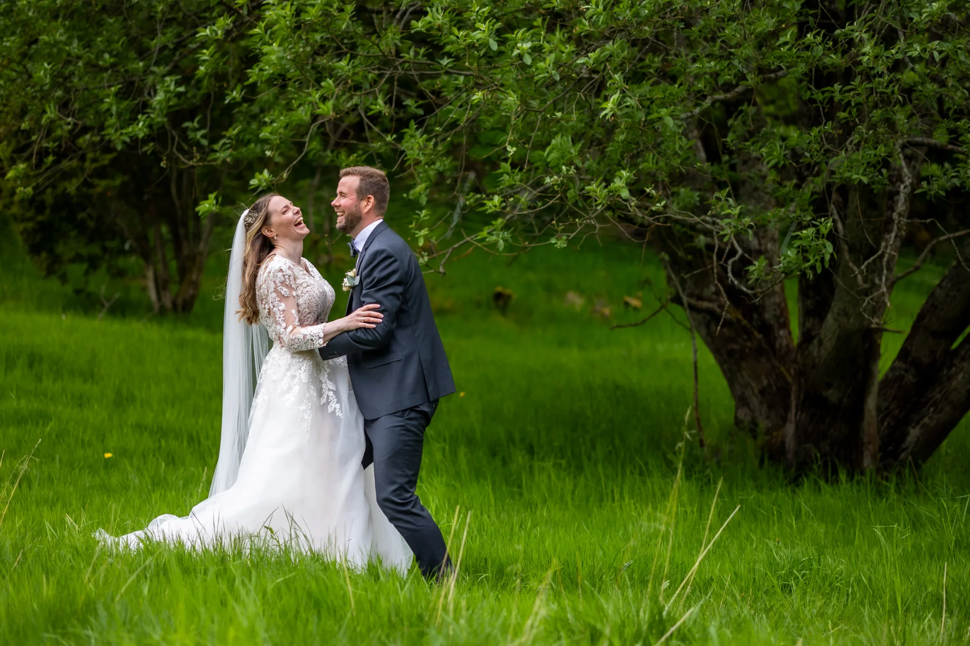 Bryllupsbilde fra Hanne & Espen, fotografert av Marte Bjørgum