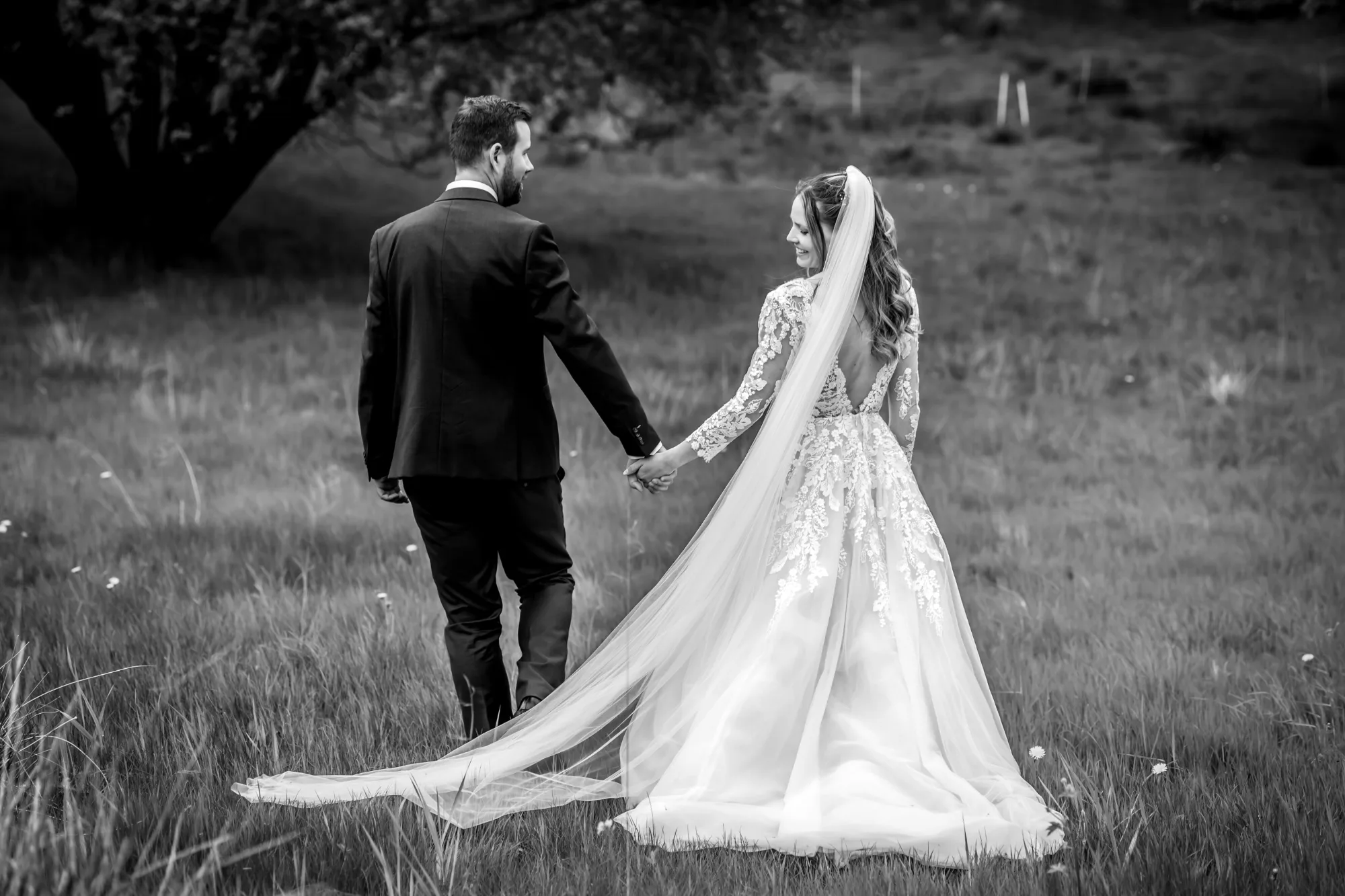 Bryllupsbilde fra Hanne & Espen, fotografert av Marte Bjørgum