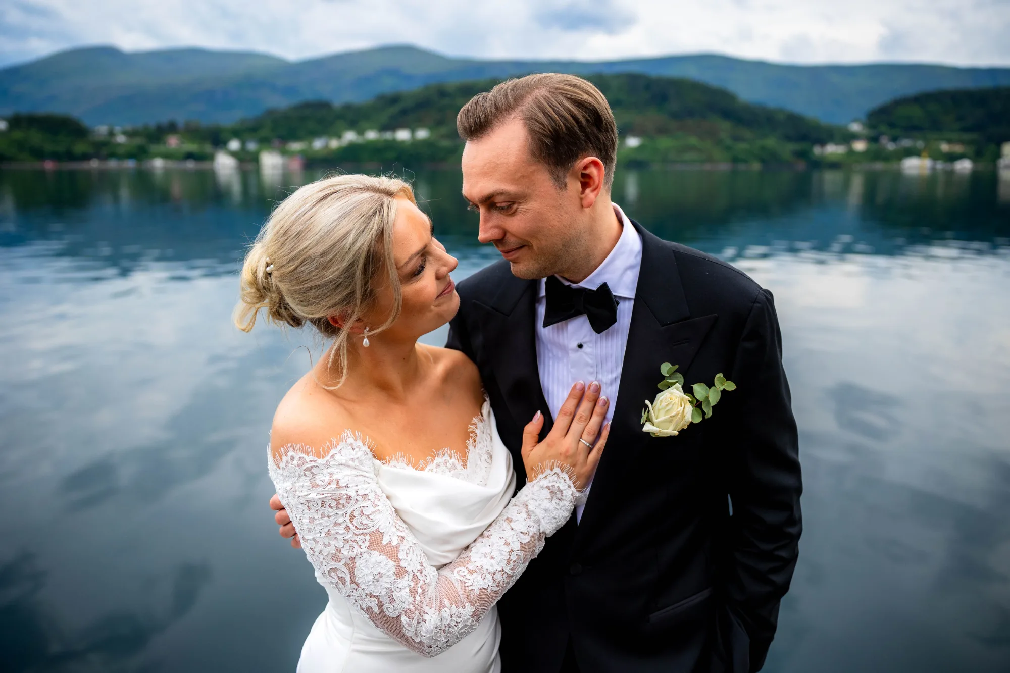 Bryllupsbilde fra Benedicte & Alexander 2026, fotografert av Marte Bjørgum