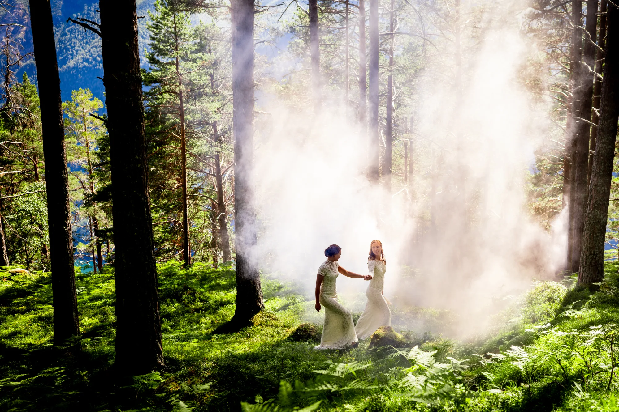 Bryllupsbilde fra Malin & Sarah, fotografert av Marte Bjørgum