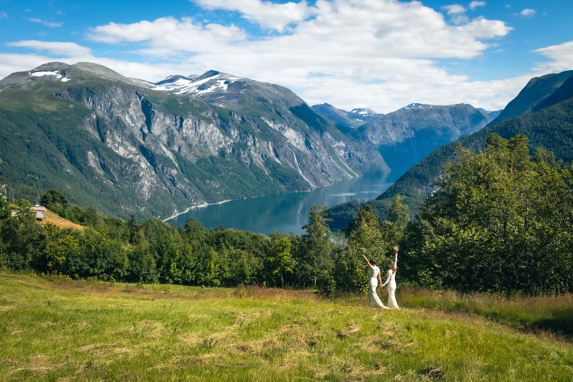 Fra bryllupet til Malin & Sarah, fotografert av Marte Bjørgum